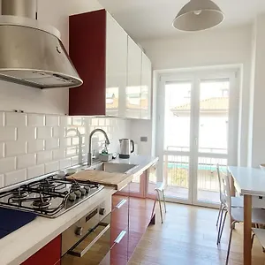  Apartament Comfortable In The Heart Of Włochy